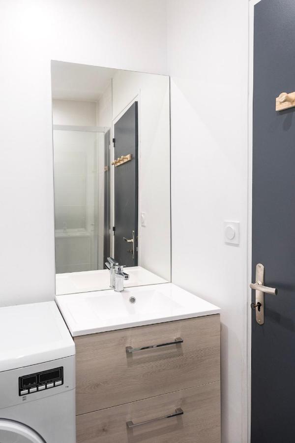 Appartement NOUVEAU ! Studio NEUF, charme de l ancien, balcon, Netflix 4K...  à Bagnères-de-Bigorre Extérieur photo